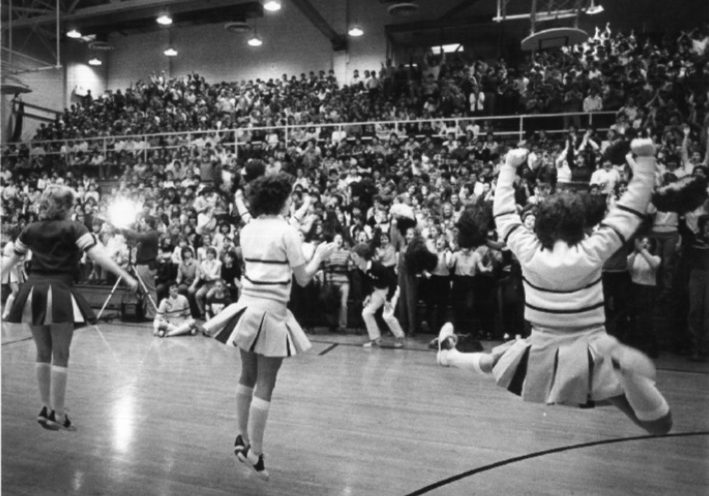 Alumni_Cheerleaders in front of crowd